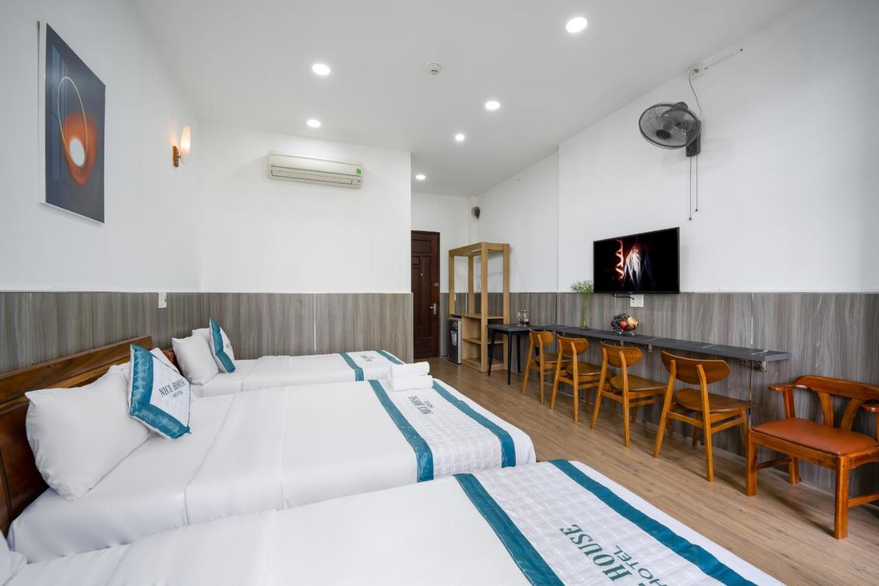 Nice House Hotel - Near My Khe Beach Дананг Экстерьер фото
