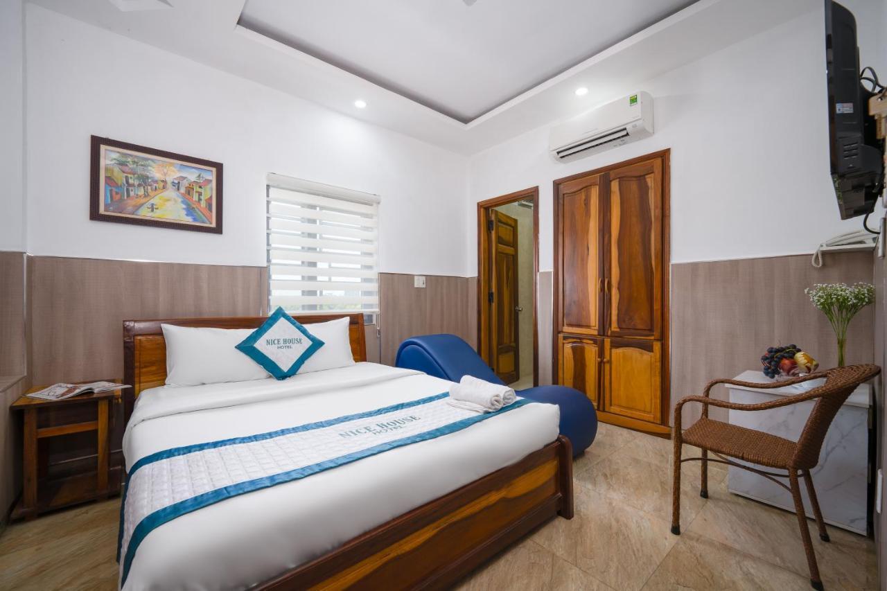 Nice House Hotel - Near My Khe Beach Дананг Экстерьер фото