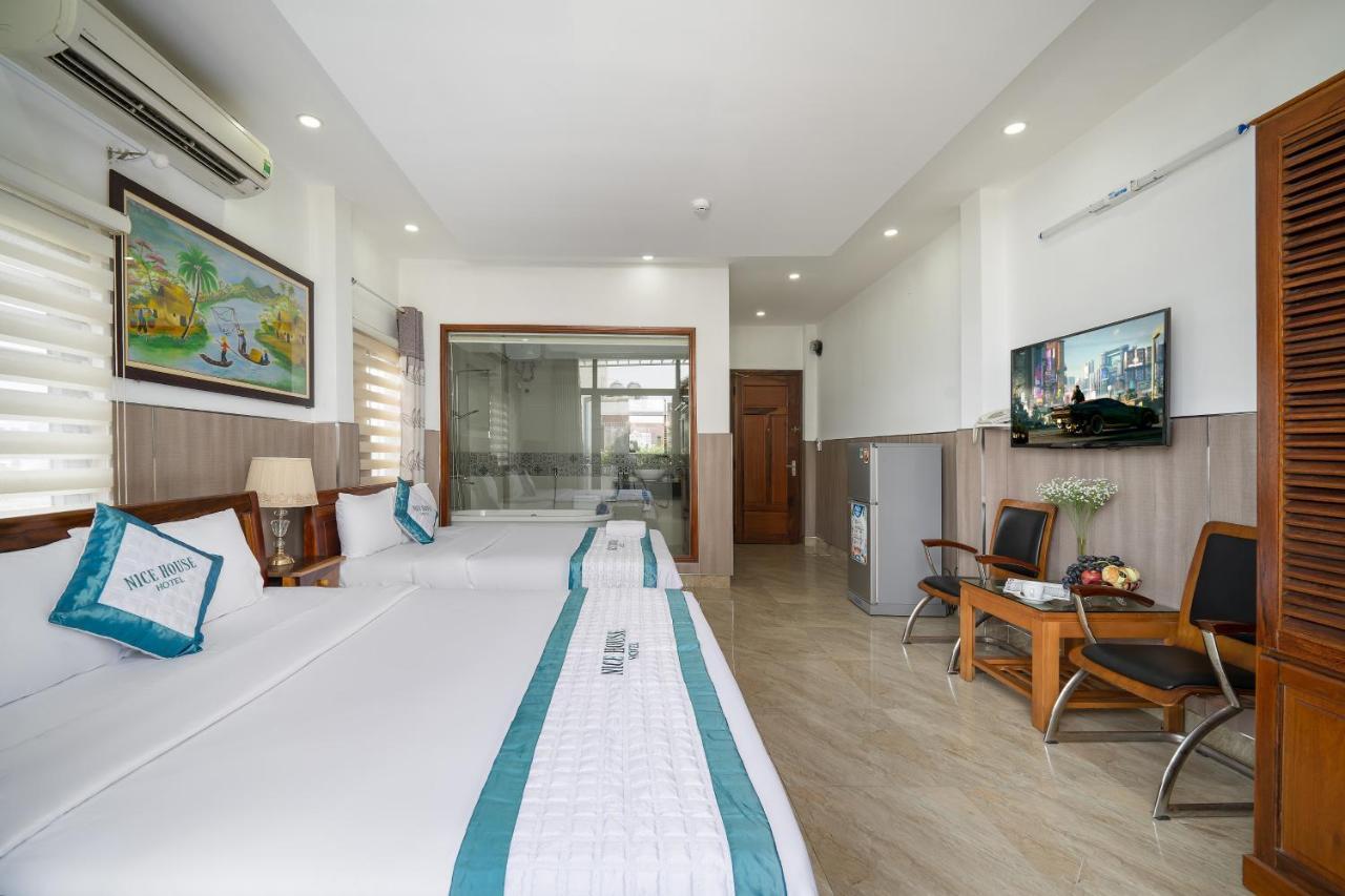 Nice House Hotel - Near My Khe Beach Дананг Экстерьер фото